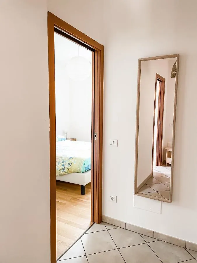 וארסה Agriturismo Familiare I Giardini Del Lago 0*,  איטליה