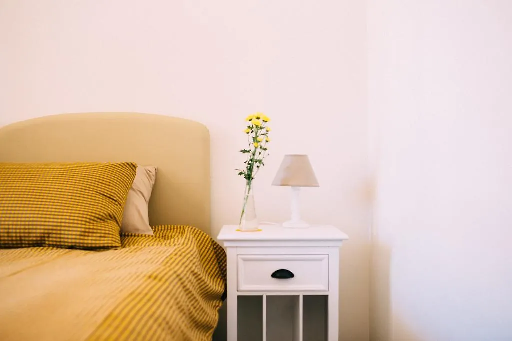 Farm stay Agriturismo Familiare I Giardini Del Lago Varese