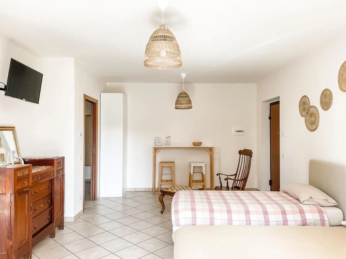 Agriturismo Familiare I Giardini Del Lago Varese Farm stay